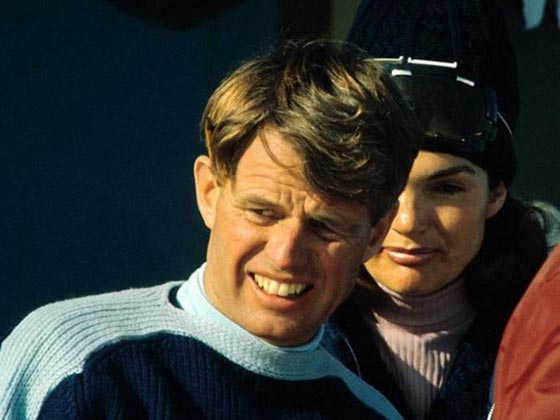 جاكلين كينيدي (المخلصة) تكشف عن خيانتها لزوجها عدة مرات صورة رقم 7