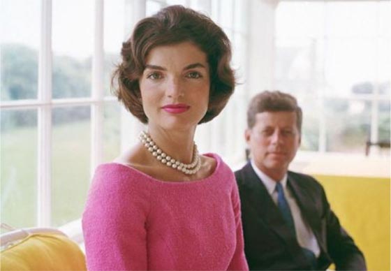 جاكلين كينيدي (المخلصة) تكشف عن خيانتها لزوجها عدة مرات صورة رقم 1