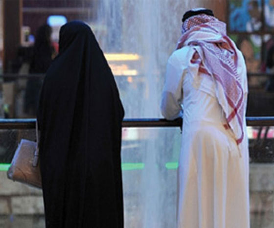 بعد 25 عاما من الزواج اكتشفا انهما اخوة والمحكمة تفصل بينهما صورة رقم 1