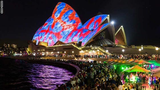 دار الاوبرا في سيدني تكتسي بـ 59 عملا ابداعيا تبهر العيون صورة رقم 4