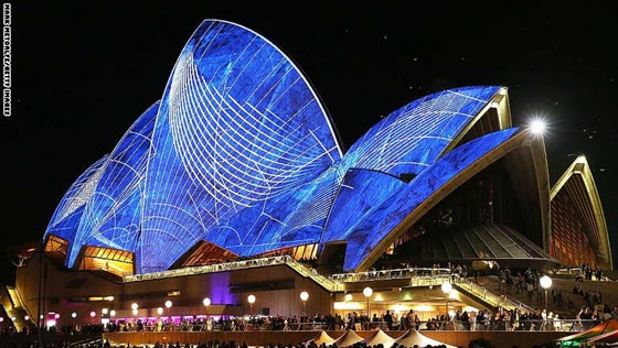 دار الاوبرا في سيدني تكتسي بـ 59 عملا ابداعيا تبهر العيون صورة رقم 5
