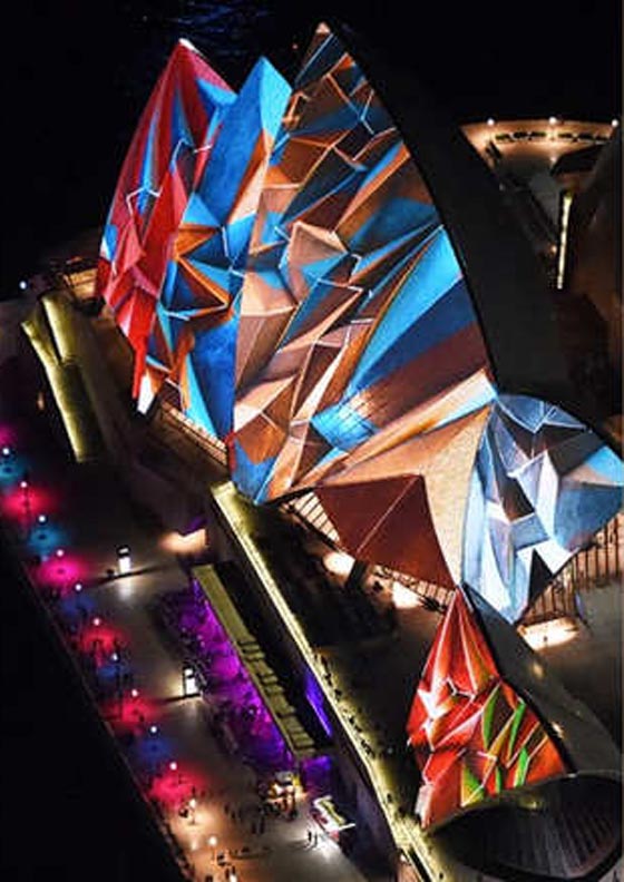 دار الاوبرا في سيدني تكتسي بـ 59 عملا ابداعيا تبهر العيون صورة رقم 10