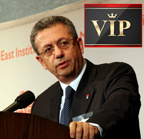 البرغوتي: على المسؤولين في السلطة رمي بطاقات VIP بوجه اسرائيل    صورة رقم 1