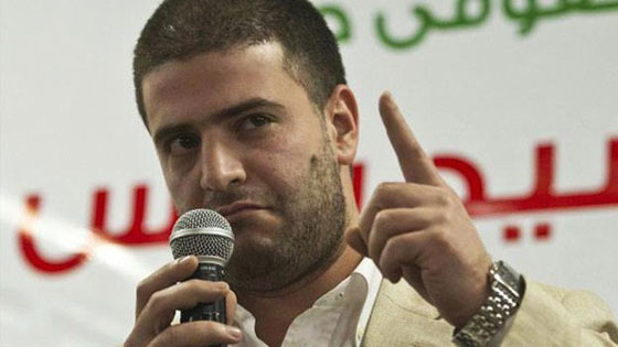 نجل مرسي.. يكشف ان حسابه على الفيسبوك كان مهكرا صورة رقم 1