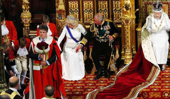 بالصور.. اسبوع يتوهج في الولايات المتحدة وفلسطين والهند وانحاء مختلفة من العالم  صورة رقم 11