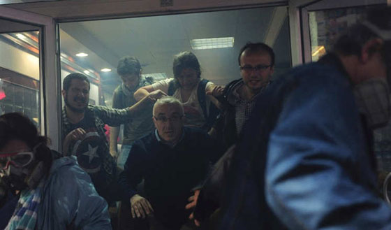 بالصور.. اسبوع يتوهج في الولايات المتحدة وفلسطين والهند وانحاء مختلفة من العالم  صورة رقم 15