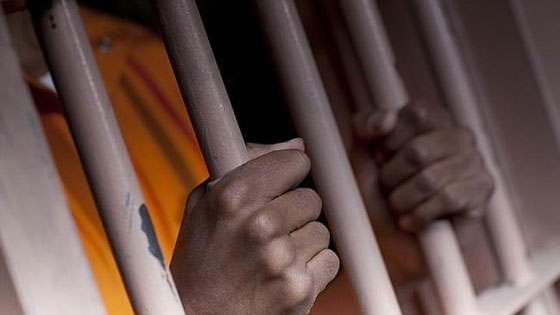 قاتل يهرب من السجن لاستنشاق هواء نقي ويعود اليه بعد ايام! صورة رقم 2