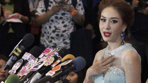 ملكة جمال تايلاند تتخلى عن اللقب بسبب الانتقادات ووصفها بالبدينة صورة رقم 12