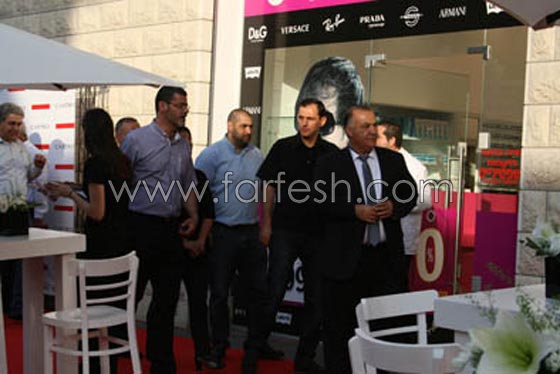 احتفال مميز بافتتاح (كاسترو) الجديد في مركز الناصرة صورة رقم 6