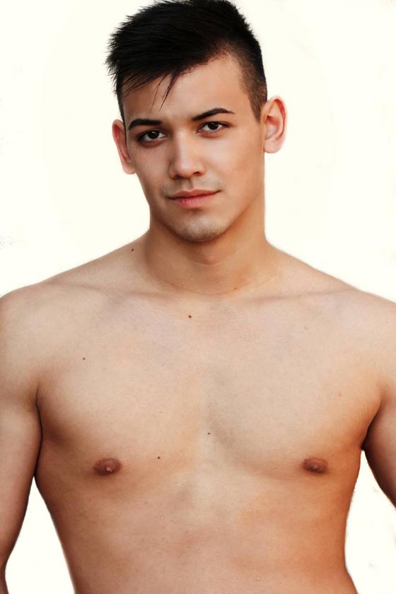 بالصور.. 43 شابا يتنافسون على لقب ملك جمال العالم 2014 صورة رقم 14