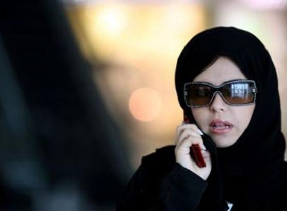 مبتعثة سعودية بدون وظيفة تحمل الماجستير تصنع وتبيع المعجنات لتعيل اطفالها صورة رقم 1