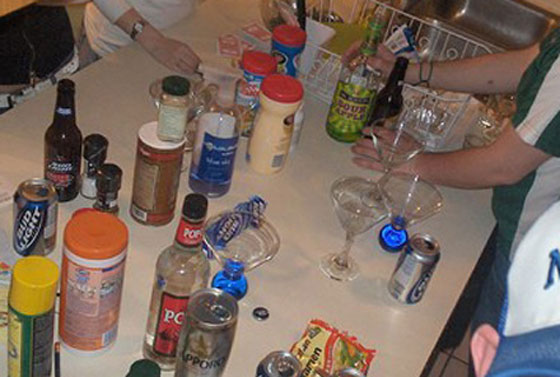 نساء يغتصبن الرجال بطرق واساليب جهنمية صورة رقم 3