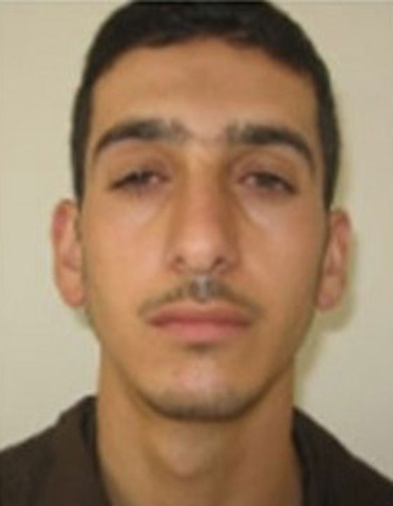 جهاز الامن الاسرائيلي ينشر صور خاطفي المستوطنين الثلاثة صورة رقم 5