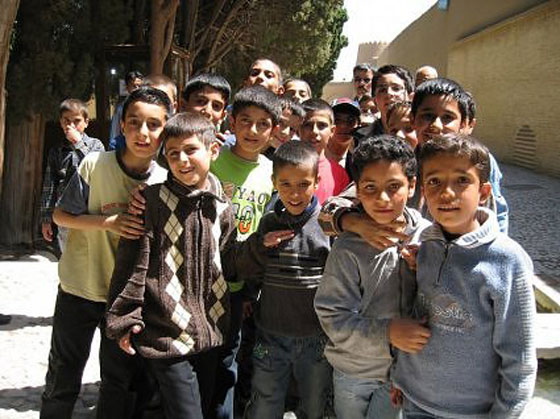 قانون ايراني يفرض عقوبة السجن على الاجهاض وتحديد النسل صورة رقم 3