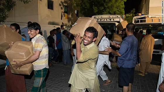 امراة تشغل وظيفة غير سهلة.. وتتبنى 53 الف رجل في دبي صورة رقم 9