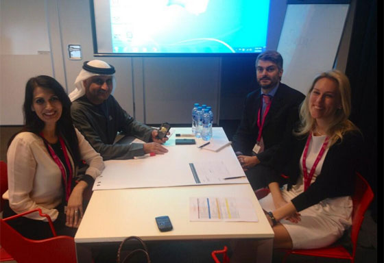 امراة تشغل وظيفة غير سهلة.. وتتبنى 53 الف رجل في دبي صورة رقم 6