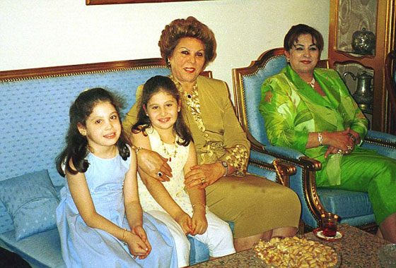 صدام حسين البديل يثير بلبلة زوجة صدام حسين الحقيقي!! صورة رقم 3