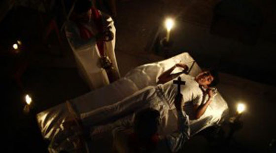 الفاتيكان يعترف بطاردي الأرواح والشياطين صورة رقم 1