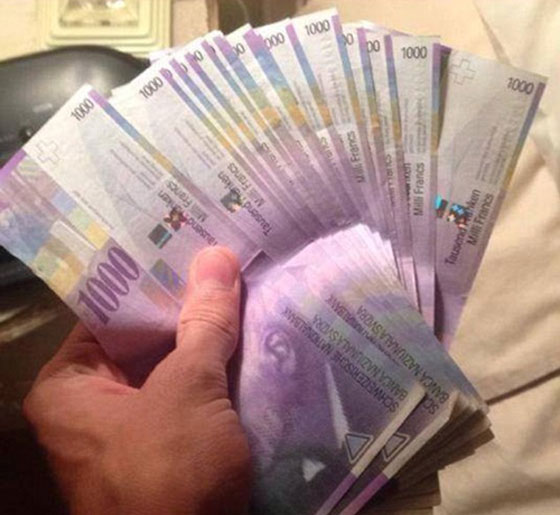 أدمغة صغيرة..  مراهقون وأطفال يتباهون بثرواتهم على Snapchat صورة رقم 2