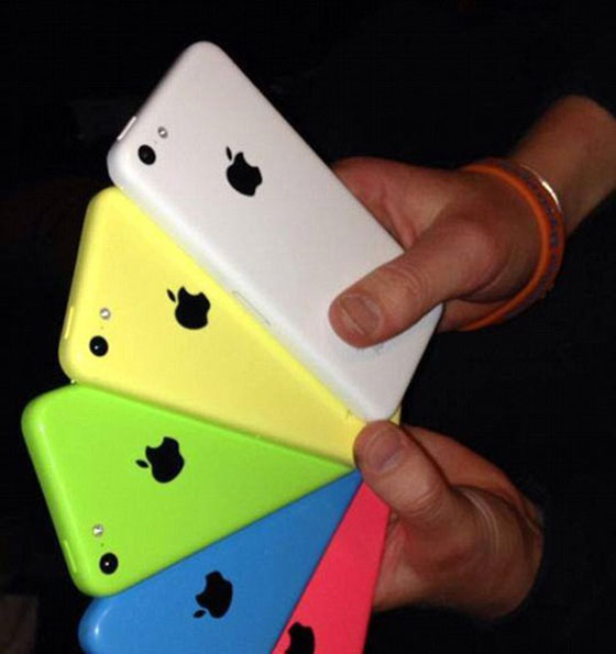 أدمغة صغيرة..  مراهقون وأطفال يتباهون بثرواتهم على Snapchat صورة رقم 3