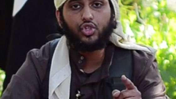 مجاهد بريطاني بسوريا يكتب لوالديه لن اعود لارض الكفر ونلتقي بالجنة صورة رقم 2