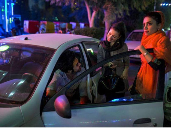 صور.. تكشف عن الوجه الاخر للحياة في ايران المحافظة صورة رقم 1