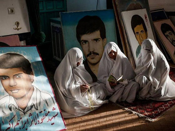 صور.. تكشف عن الوجه الاخر للحياة في ايران المحافظة صورة رقم 12