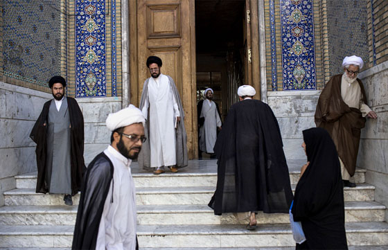 صور.. تكشف عن الوجه الاخر للحياة في ايران المحافظة صورة رقم 33