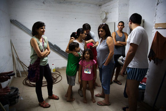 صفارات الانذار تنطلق.. رشقات صاروخية فلسطينية على تل ابيب وضواحيها صورة رقم 2