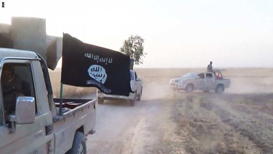 النفط العراقي كنز يمنح داعش مليون دولار يوميا صورة رقم 3