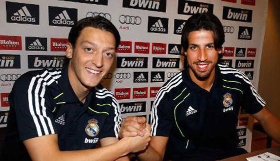 نجم ارسنال.. مسعود اوزيل يتبرع بمكافأته في المونديل لاطفال غزة صورة رقم 10