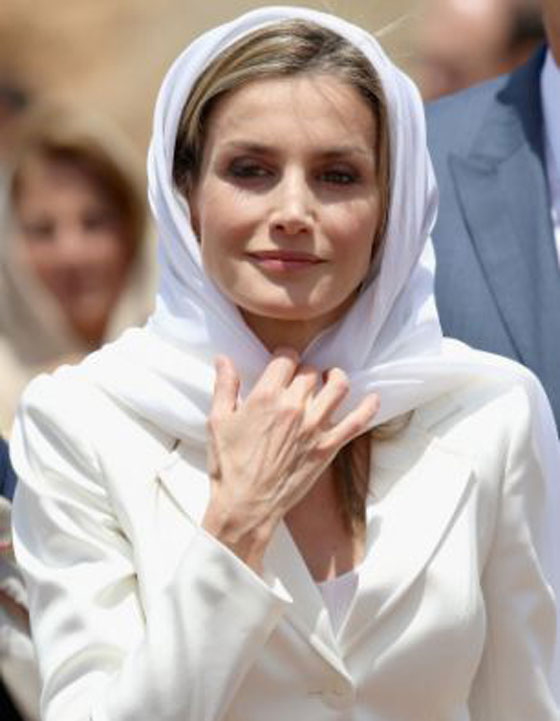 بالصور: ليتيسيا اورتيس.. من بائعة سجائر في المكسيك الى عرش اسبانيا صورة رقم 10