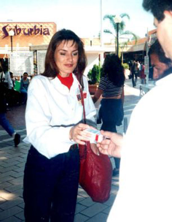 بالصور: ليتيسيا اورتيس.. من بائعة سجائر في المكسيك الى عرش اسبانيا صورة رقم 4