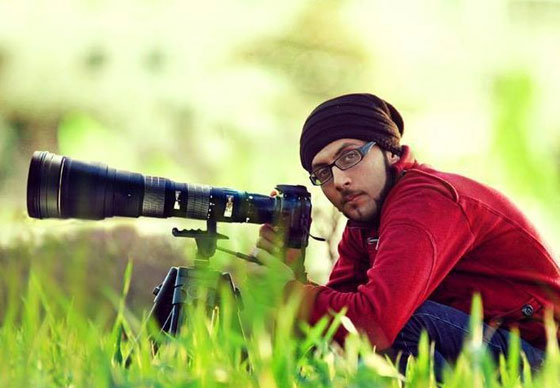 بالصور.. فلسطينيون يحولون دخان القصف الاسرائيلي للوحات ابداعية صورة رقم 1