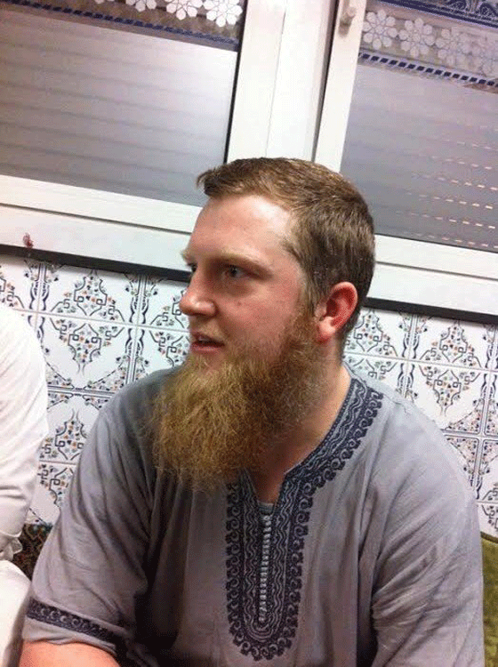 توبياس (عبد الحكيم) ستيفن يروي قصة مثيرة حول اعتناقه للاسلام صورة رقم 1