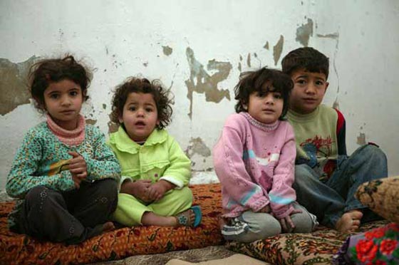 41% من الشباب والفتيات السوريين النازحين للبنان فكروا بالانتحار  صورة رقم 17