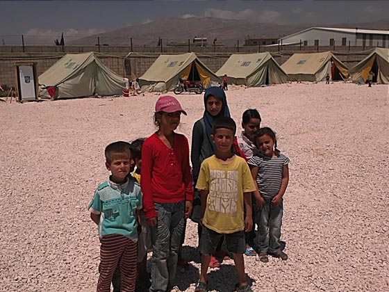 41% من الشباب والفتيات السوريين النازحين للبنان فكروا بالانتحار  صورة رقم 18