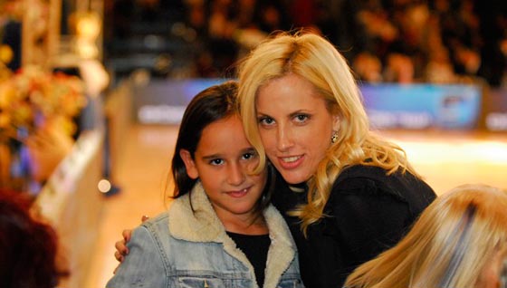 عارضة اسرائيلية شهيرة 