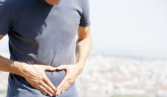 رجل صيني عانى من آلام البطن فاكتشف الطبيب انه انثى تحيض صورة رقم 1