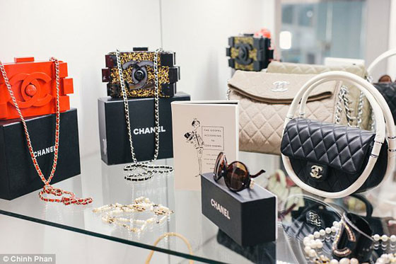 شاهدها بالصور.. اكبر خزانة في العالم تمتد على ثلاثة طوابق صورة رقم 5