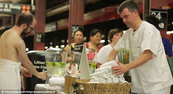 بالصور.. سونا ومساجات داخل مترو الأنفاق بأمريكا صورة رقم 2