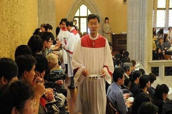 طائفة مسيحية من نوع جديد في الصين تعتمد الاشتراكية! صورة رقم 2