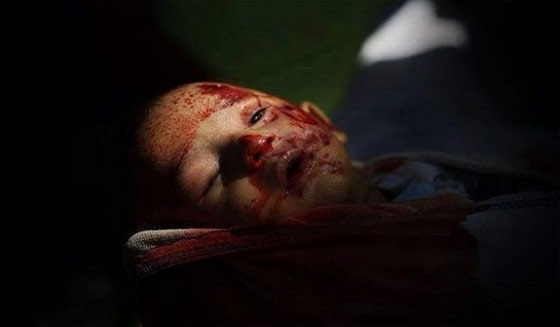 مؤثر.. الطفل الشهيد احمد القايض يقتل فؤاد امه مرتين صورة رقم 4