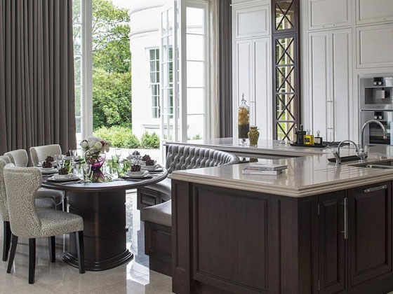 بالصور.. تحفة فنية نادرة تدخل الى عالم العقارات البريطانية صورة رقم 9