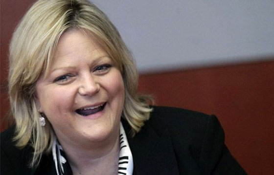 بالصورة والكلمة.. تعرف على النساء الاعلى أجرا في العالم صورة رقم 4