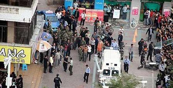 بالصور.. اعتقال صيني خطف حبيبته وهدد بقتلها ما لم تتزوجه صورة رقم 9