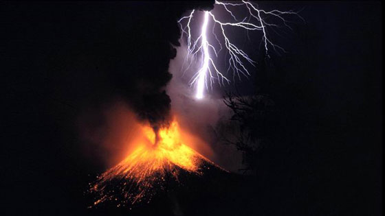 بالصور.. شاهد كيف يتبدى الكوكب الارضي بأروع حالاته في ظل ظواهر مدهشة صورة رقم 1