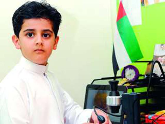 صور اديب البلوشي أصغر عالم عربي: رفض والداه اجهاضه فكافأهما الله بطفل نابغة صورة رقم 6