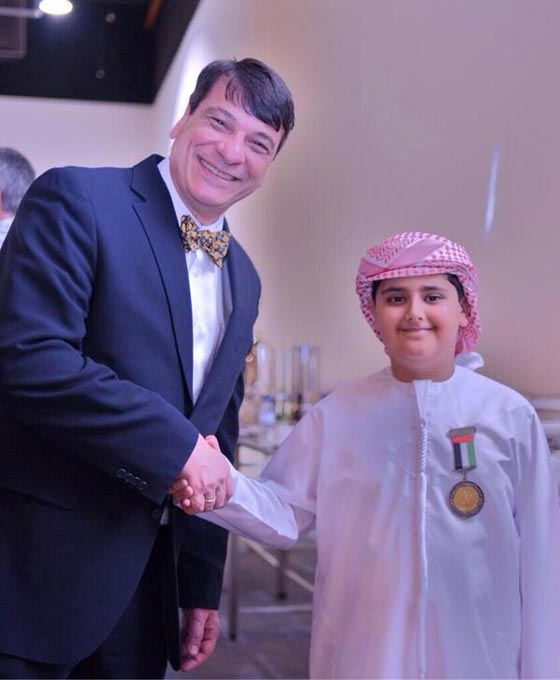 صور اديب البلوشي أصغر عالم عربي: رفض والداه اجهاضه فكافأهما الله بطفل نابغة صورة رقم 10