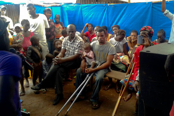 سيراليون: اخفاء الاصابة بالايبولا يعتبر جريمة يعاقب عليها القانون صورة رقم 2